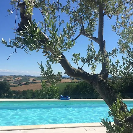 Villa Colle, Piscina E Relax Immersa Nelle Colline Barbara (Pesaro and Urbino)